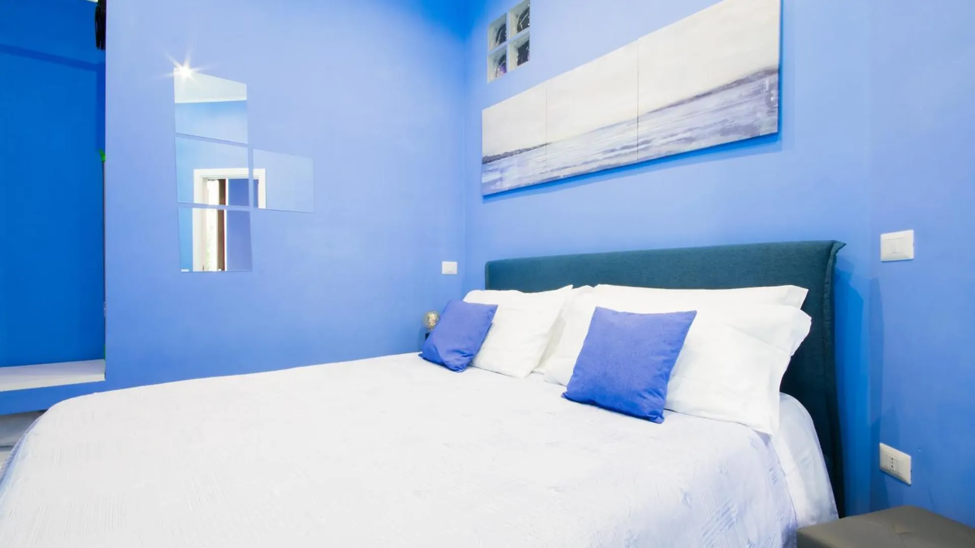 Barone Home Naples 0*,  Italy
